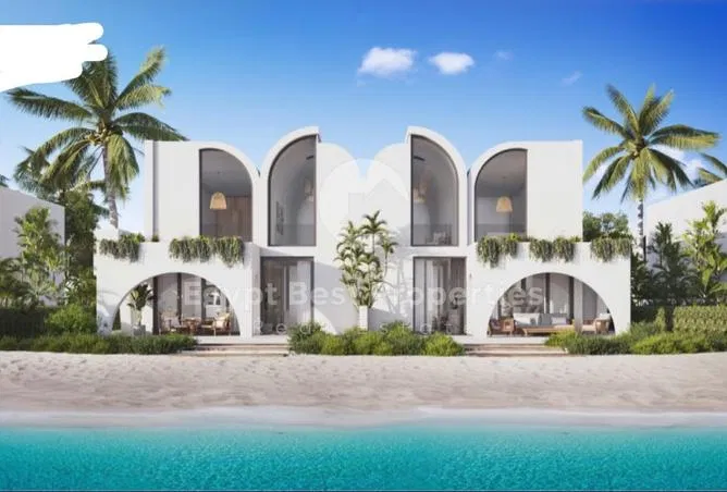 3-bedroom twin house 220 m² for sale in Salt