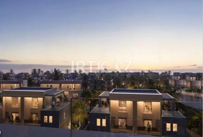 3-bedroom chalet 140 m² for sale in Mar Bay