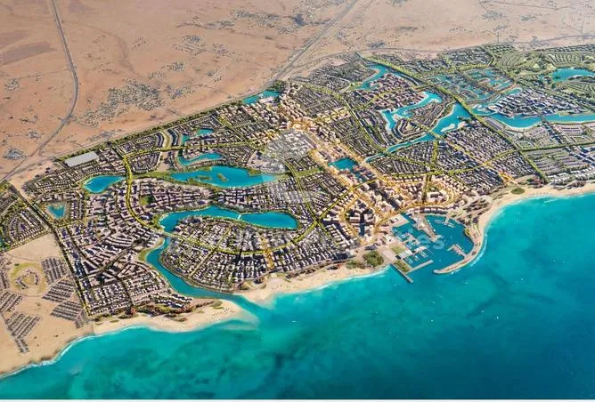 3-bedroom chalet 150 m² for sale in Alam Al- Rum