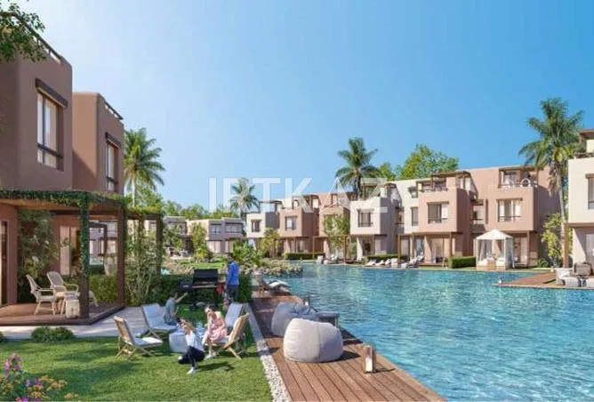 2-bedroom chalet 110 m² for sale in Hacienda Waters
