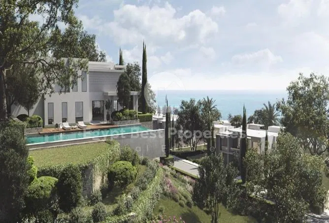 2-bedroom chalet 130 m² for sale in Almaza Bay