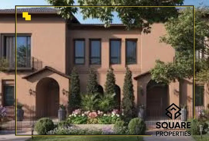 تاون هاوس 4 غرف 220 م² للبيع في فيلدج ويست، Village West