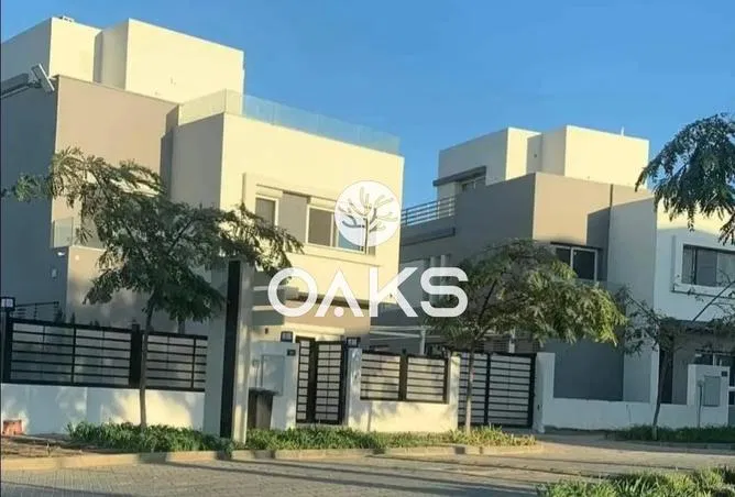 4-bedroom villa 218 m² for sale in Hyde Park