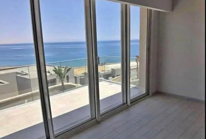 شاليه 3 غرف 120 م² للبيع في Azha North