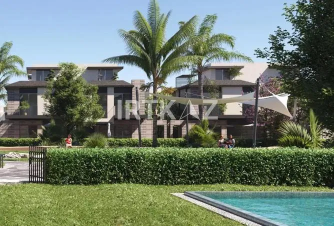 3-bedroom townhouse 219 m² for sale in Telal East