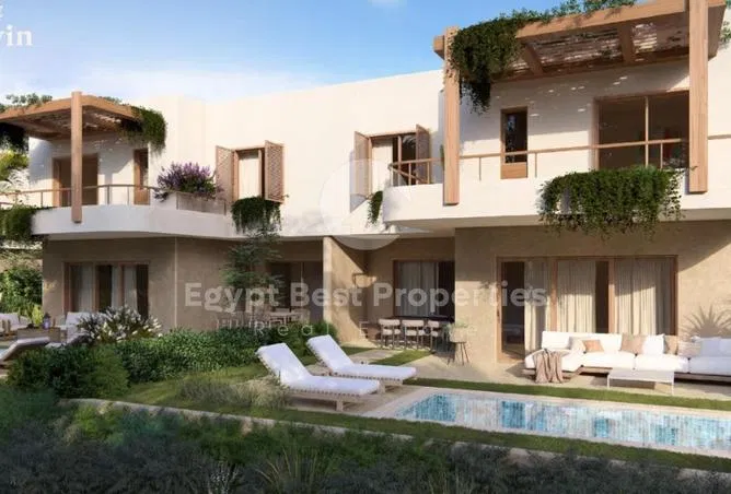 3-bedroom townhouse 200 m² for sale in Silver Sands