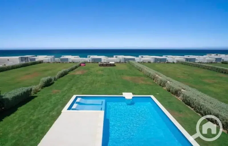 Finished chalet for sale at Naia Bay, North Coast. It is located next to Fouka Bay and is very close to Jamera and Swan Lake Ras El Hekma.