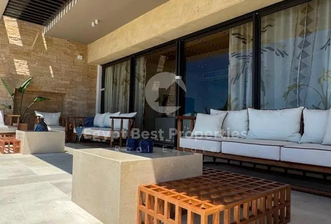 3-bedroom duplex 180 m² for sale in Silver Sands