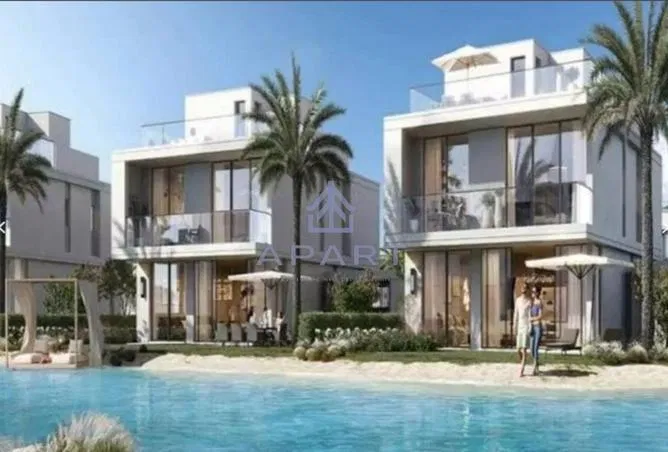 3-bedroom twin house 200 m² for sale in Silver Sands