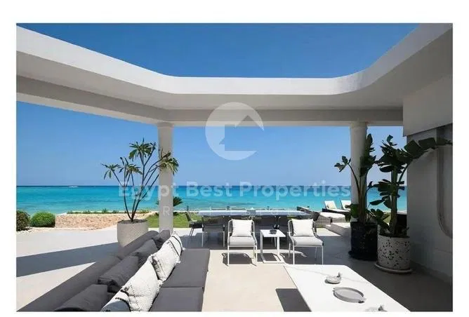4-bedroom villa 300 m² for sale in Beit Al Bahr , Beit Al Bahr