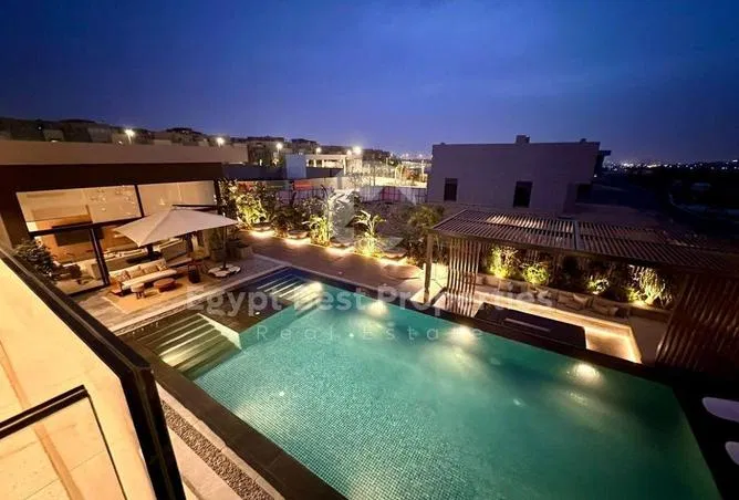 5-bedroom villa 470 m² for sale in Eastown