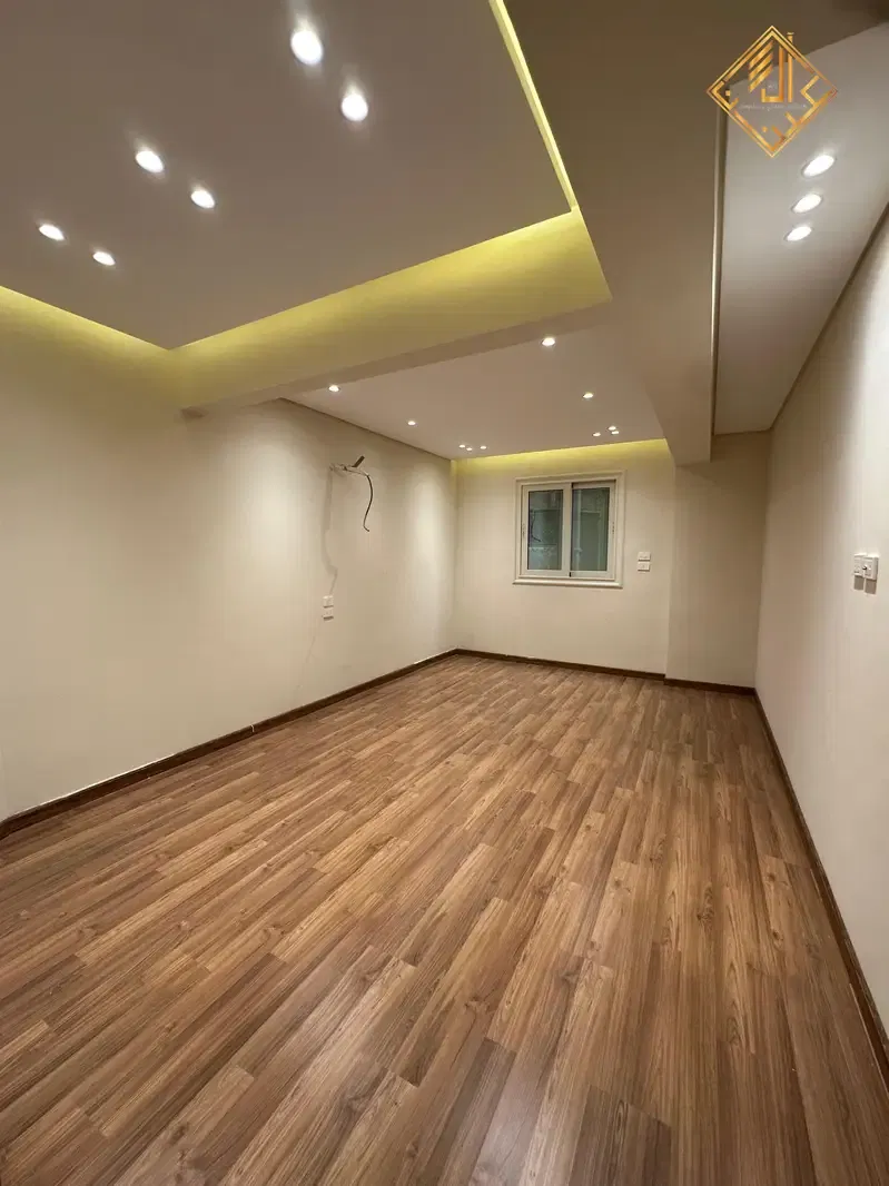 Apartment for sale in Dokki, next to the Shooting Club (Nadi El Seid). Ultra-luxurious finishing with flexible payment terms. Ref: D019
