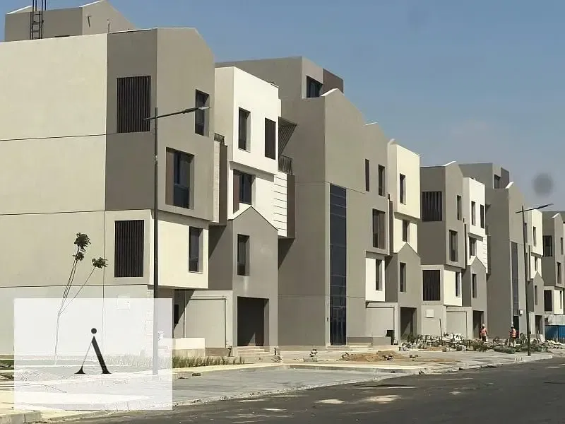 View Landscape Dublex Garden-Fully Finished- Ready To Move in Sodic east