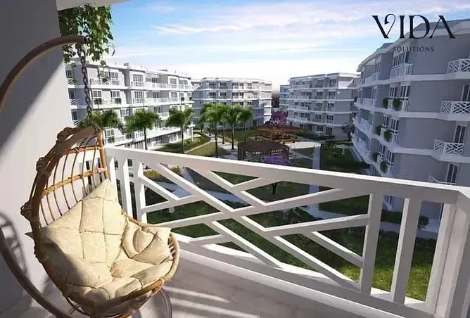 Two-bedroom apartment in Green 6 Compound, October