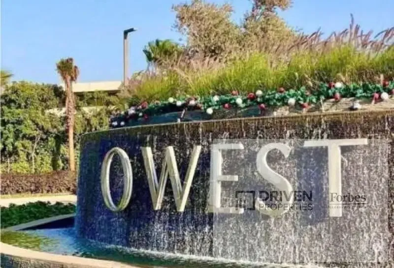 Luxury Middle Townhouse for Sale by Installments in O West Spring Valley 6th Of October Al Wahat Road Near Palm Hills New Giza