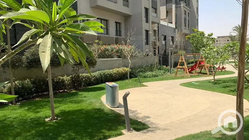 Apartment with installments prime location in trio gardens