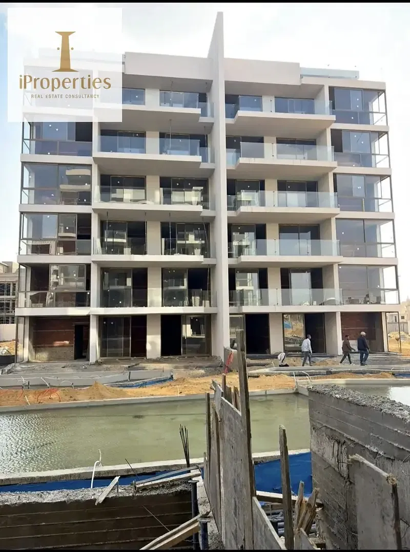 Penthouse For Sale in Lake View Residence 2 - New Cairo Golden Square