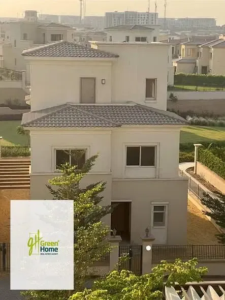Fully finished standalone villa (305 sqm) available for immediate handover—including kitchen and air conditioning—in Uptown Cairo (Emaar).