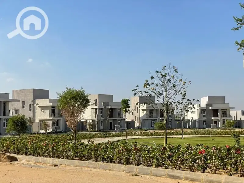 Townhouse Middle Modern OpenView with Installments in al maqsed