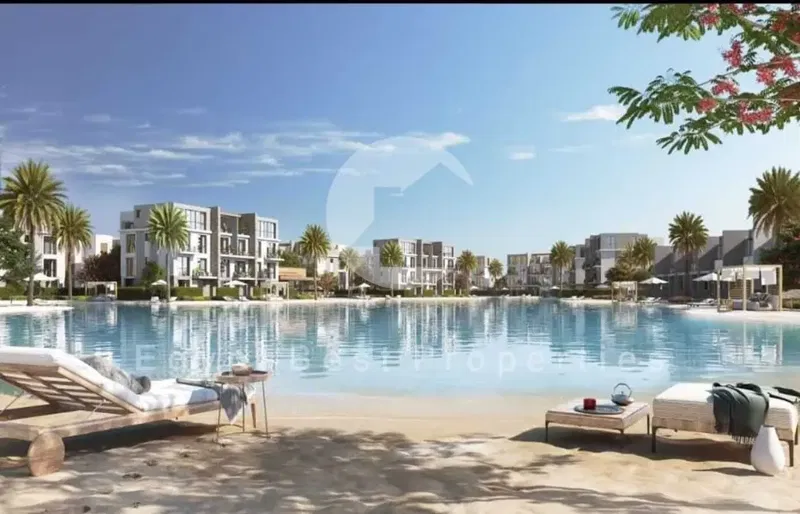 Two-bedroom chalet for sale in Silver Sands at the lowest price on the market. Prime location with two bedrooms in a prime location at an unmissable p