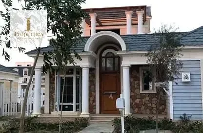 One Story Villa For Sale in Mountain View 3,Very Prime Location On The Lake