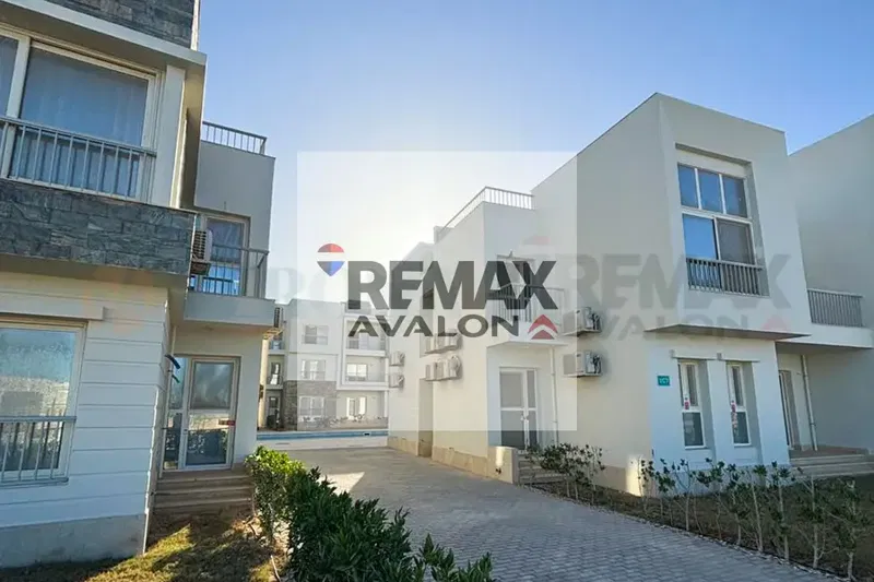 Chalet for sale steps from the sea (Ras Al-Hikma - YOUD) 120 m