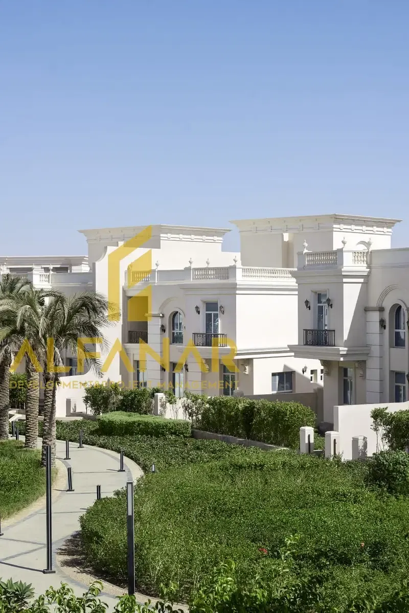 Corner Townhouse for Sale in Granville Compound – New Capital – Fully Finished – 245 sqm – Up to 12 Years Installments