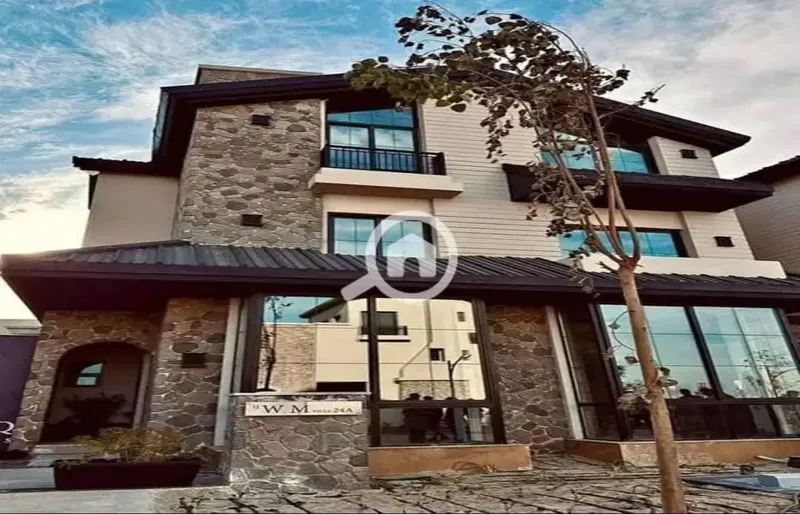Villa with a Private Garden for Sale in "The MarQ" Compound, New Cairo - Ready for Immediate Inspection.