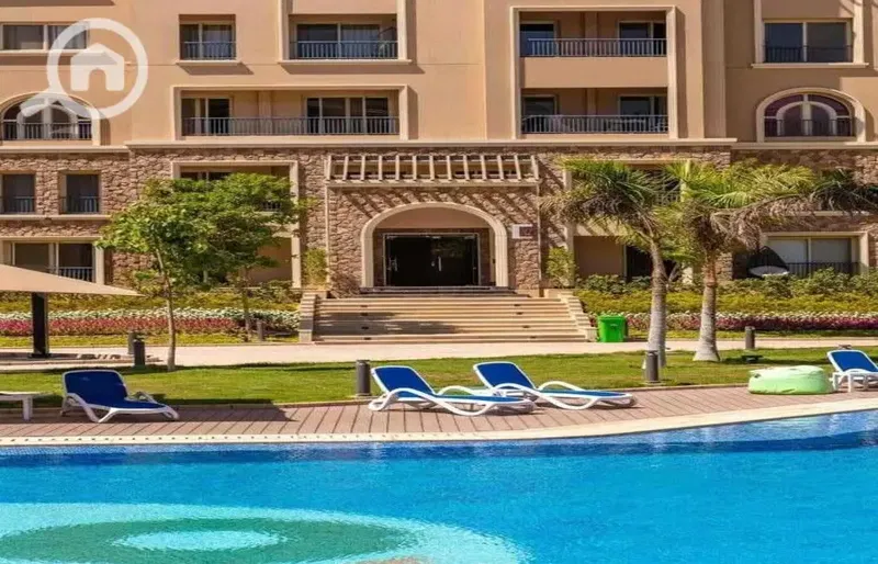 Apartment for sale with immediate delivery, fully finished directly in front of the American University (AUC) With a view of the lagoon