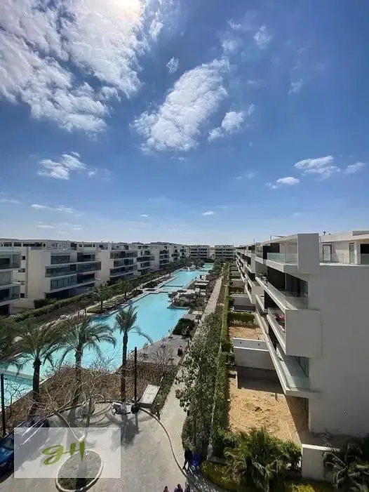 Apartment 131 m² For Sale in Lake View Residence 2 New Cairo