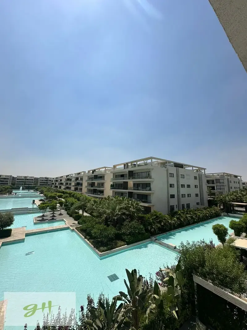 Penthouse Fully Furnished for Sale in Lake View Residence 1 New Cairo