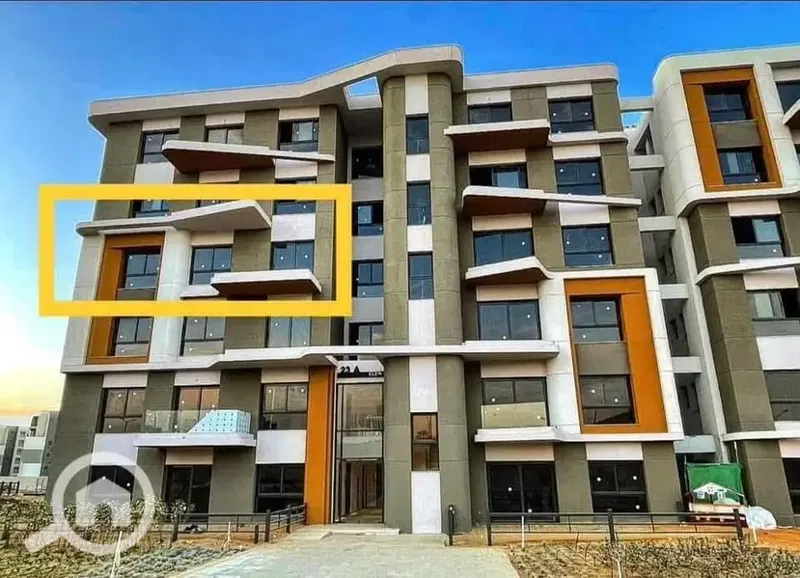 Fully finished apartment for sale in Solana East (ORA), located next to Mountain View and Hyde Park