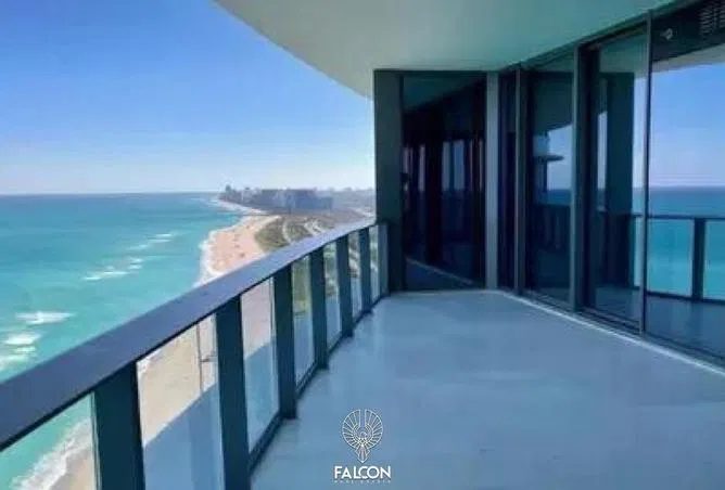 3-bedroom apartment 144 m² for sale in Mazarine