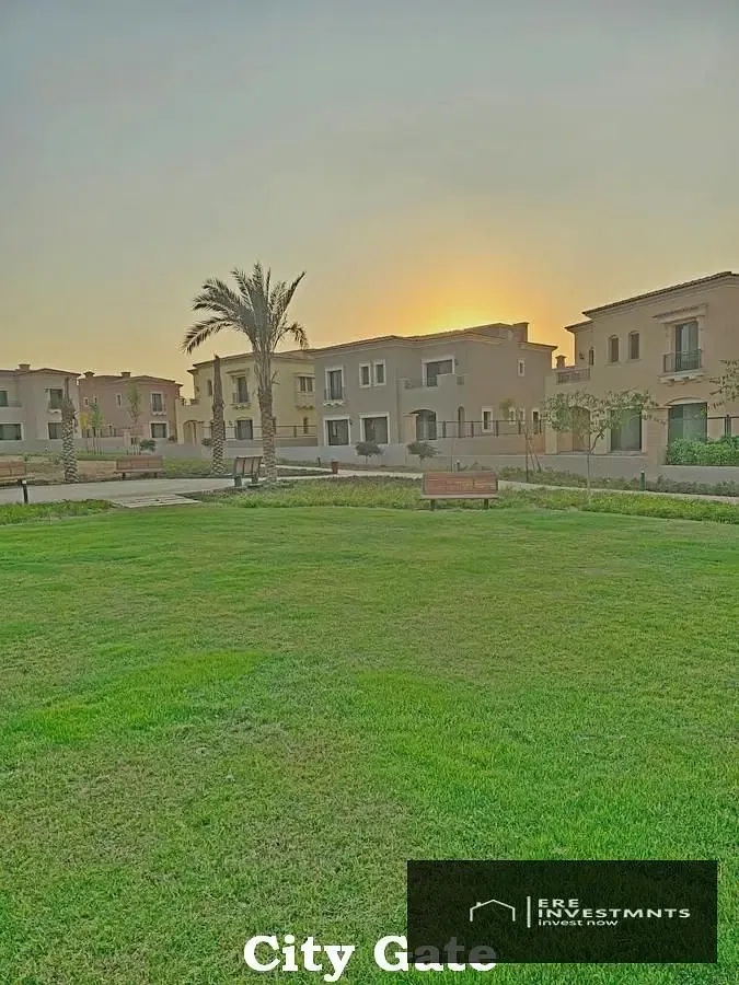 Twin House for sale ready to move at the lowset price in market and prime location in City Gate New Cairo