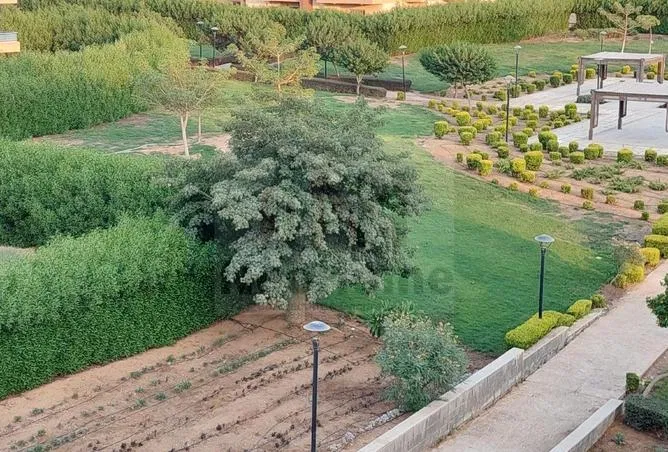شقة 3 غرف 230 م² للبيع في Wesal City