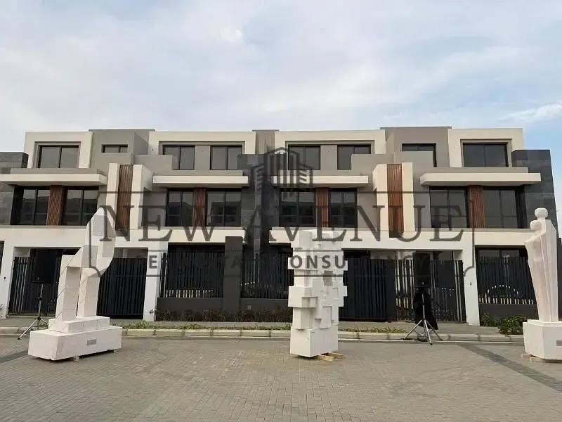 Townhouse for sale in patio town open view and very prime location without over delivery 2028