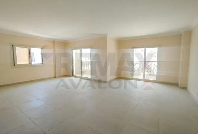 3-bedroom apartment 202 m² for sale in Sawary , Sawary
