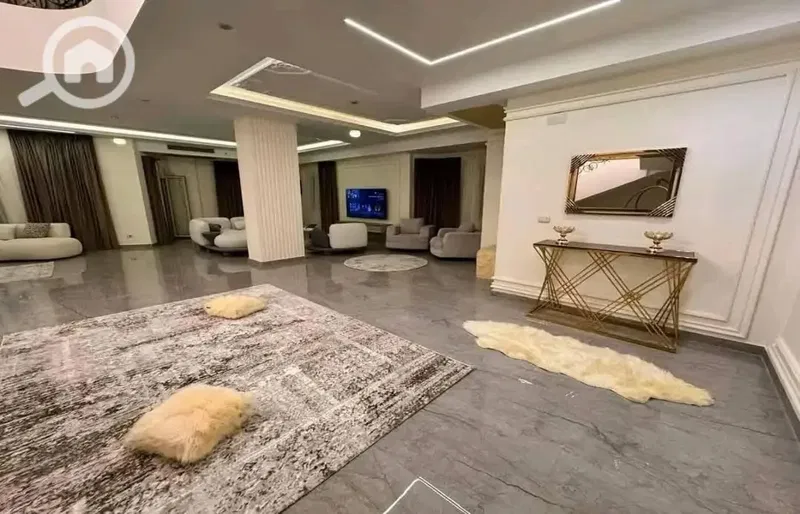 Fully finished apartment for sale directly on South Teseen Street, specifically at Plot No. 1