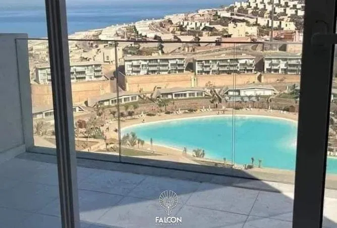شاليه غرفتين 95 م² للبيع في المونت الجلالة، المونت جلالة