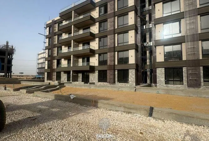 شقة غرفتين 130 م² للبيع في New Zayed City
