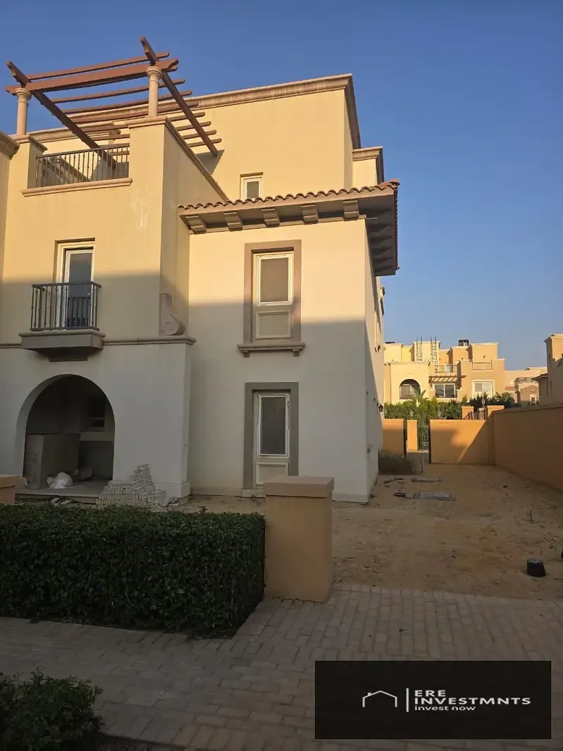 Twin house for sale at the price of an apartment, with a lower down payment, in Mivida Parcel 24, Fifth Settlement - immediate delivery