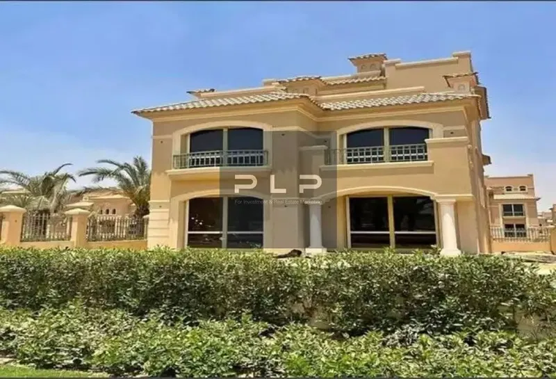 Prime Corner Townhouse for Sale – La Vista City Strategic Location Semi Finished Immediate Delivery