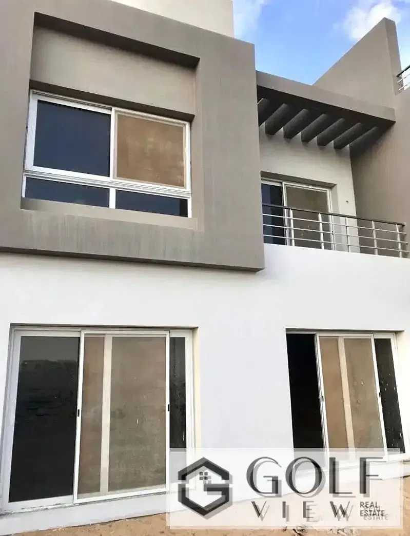 For sale: Lowest price for a 400 m² twin house in the Itaba City Edge compound in Sheikh Zayed, featuring a distinctive, unobstructed view of the land
