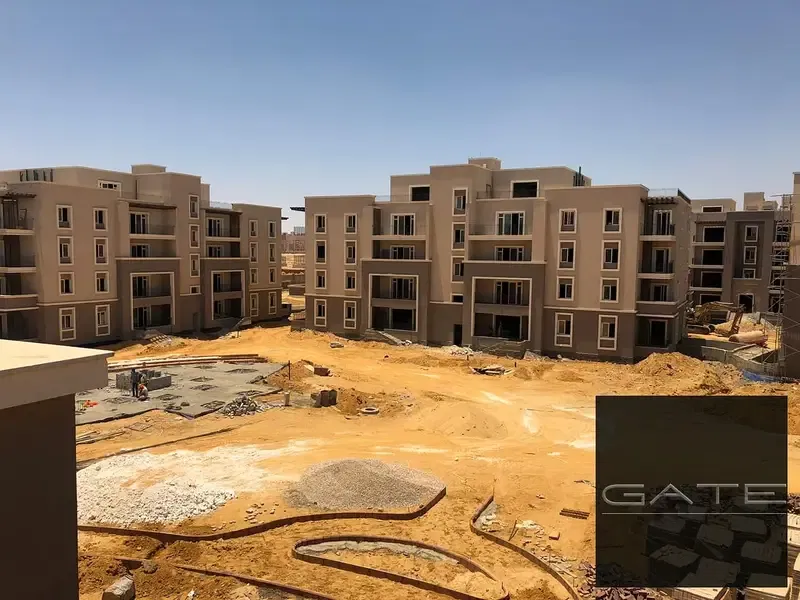 Apartment for sale at an excellent price in SODIC October Plaza; ultra-super-lux finish, including A/C units and kitchen; immediate delivery.