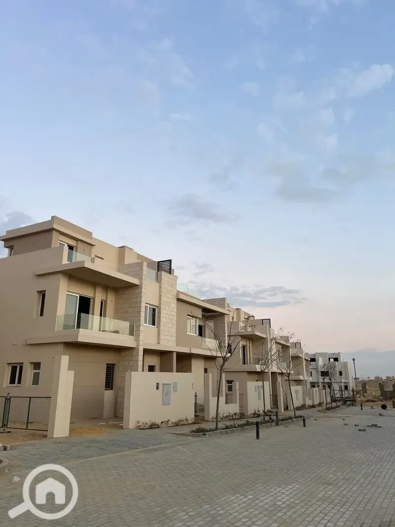 Town House 208 Sqm For Sale Tawny Beside Palm Hills Ready To Move With Installments