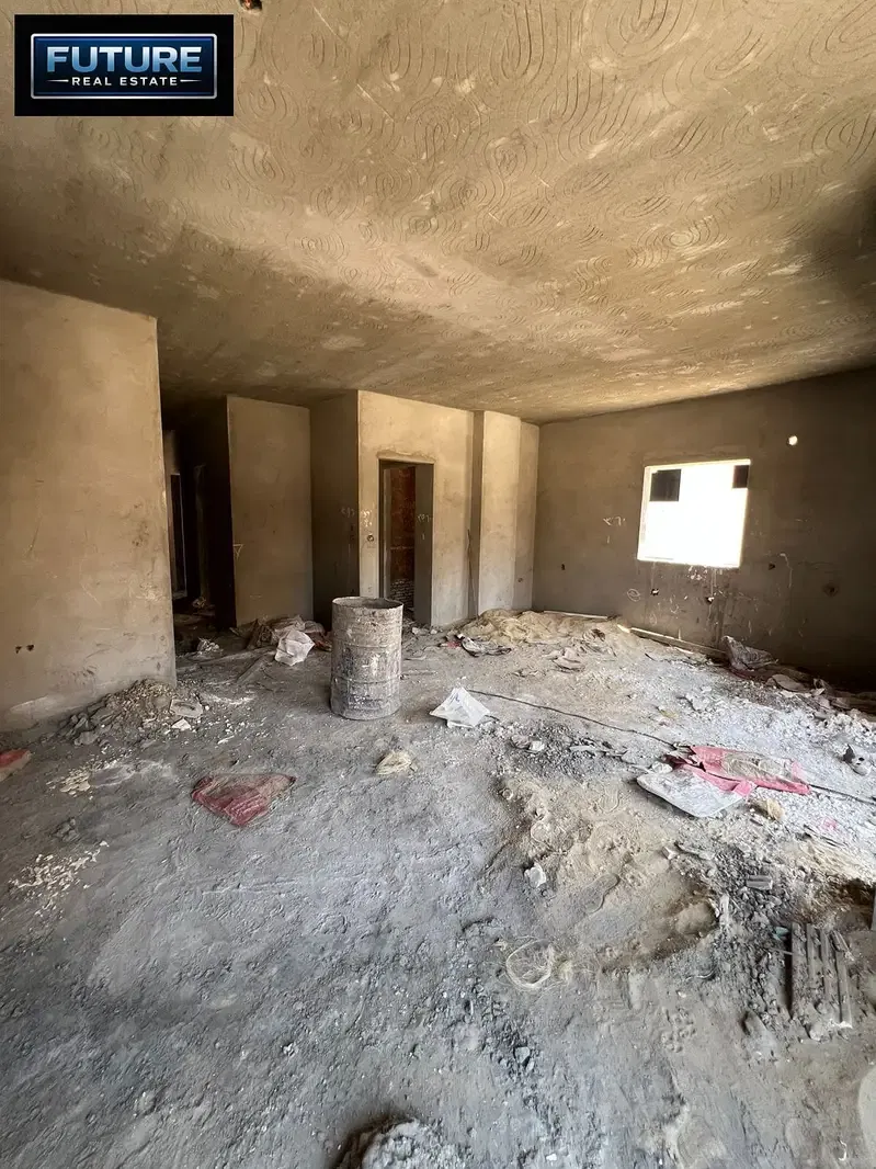 220 m apartment in the first neighborhood in Bayt Al Watan, Fifth Settlement