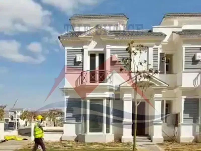 Villa For Sale 240m - Under Market Price - Direct on the Club - Delivery 2028 - Mountain View ICity October