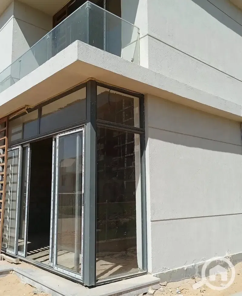 A unique opportunity for living and investment in Mostakbal City: Apartment for sale in the Il Bosco City project by Italia. Details: 2 bedrooms + 2