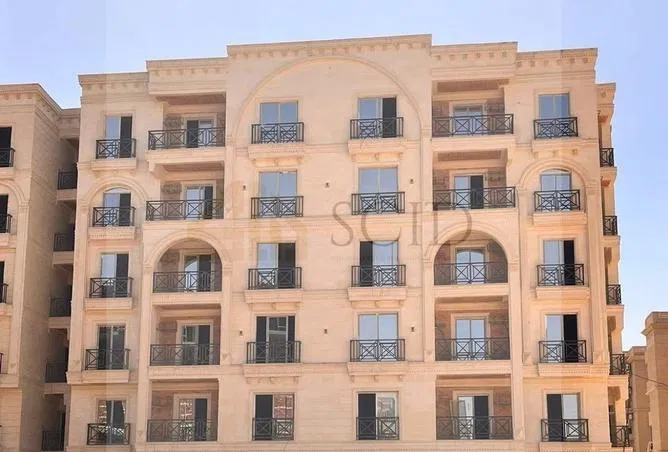 دوبلكس 3 غرف 200 م² للبيع في روك ايدين، روك إيدين