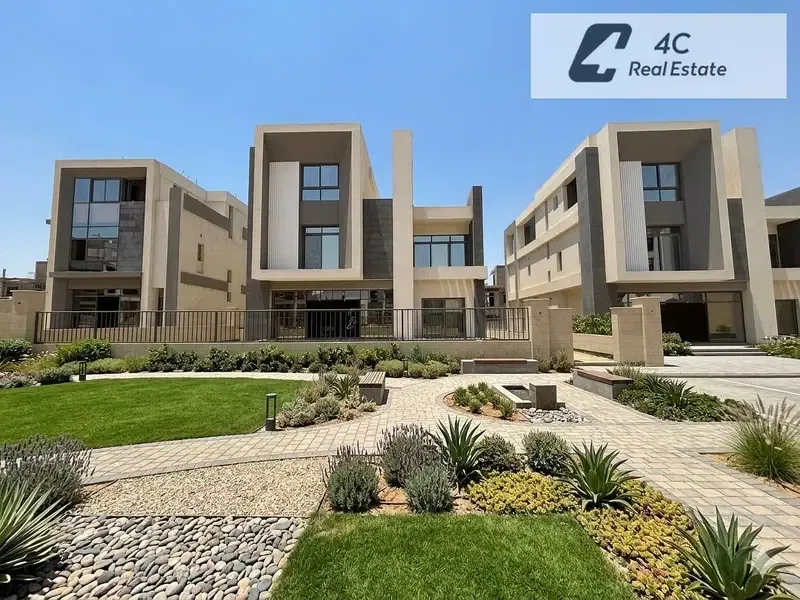 Twin house villa for sale 315m ready in 5 months direct access to the lagoon 4 bed in Saada Compound New Cairo Fifth Settlement
